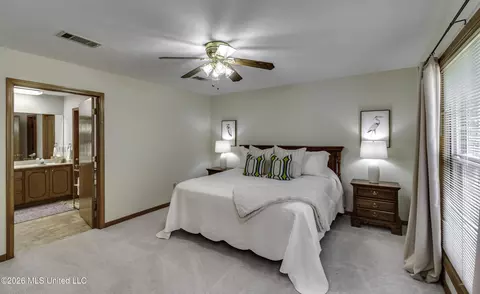 Bedroom - 210 Southampton Pl, Brandon, MS 39042 photo 8 of 12