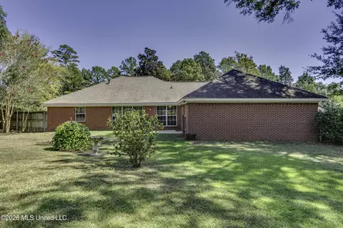 Exterior - 210 Southampton Pl, Brandon, MS 39042 photo 6 of 8