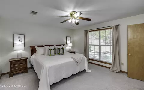 Bedroom - 210 Southampton Pl, Brandon, MS 39042 photo 9 of 12