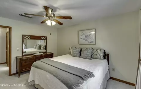 Bedroom - 210 Southampton Pl, Brandon, MS 39042 photo 2 of 12