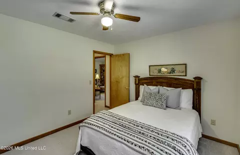 Bedroom - 210 Southampton Pl, Brandon, MS 39042 photo 6 of 12