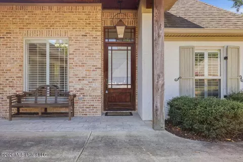 Other - 106 Elizabeth Dr, Brandon, MS 39042 photo 1 of 11