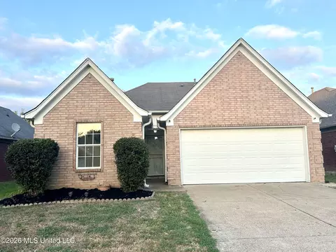 5578 Alexandria Ln, Southaven, MS 38671