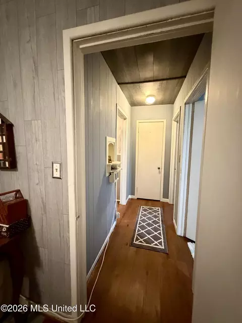 Entry Way - 311 N Street Dr, Brookhaven, MS 39601 photo 1 of 1