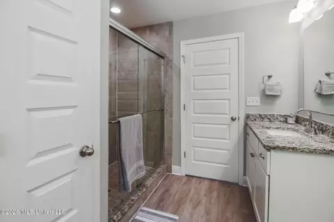 Bath - 20 Summit View Dr, Perkinston, MS 39573 photo 2 of 3