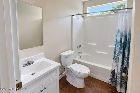 Bath - 50 Plum St, Lucedale, MS 39452 photo 1 of 1