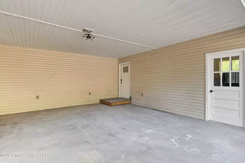 Exterior - 86 Teresa Dr, Lucedale, MS 39452 photo 3 of 6