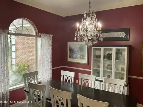 Dining - 314 Wilburn Rd, Lamar, MS 38642 photo 1 of 2