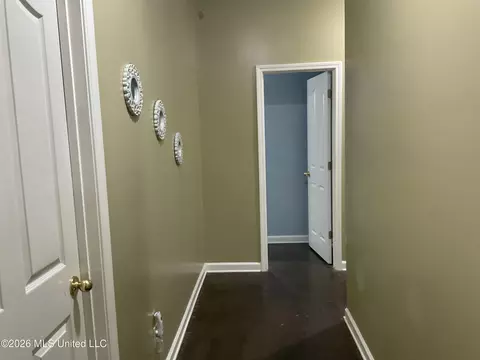 Entry Way - 314 Wilburn Rd, Lamar, MS 38642 photo 3 of 5