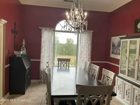 Dining - 314 Wilburn Rd, Lamar, MS 38642 photo 2 of 2