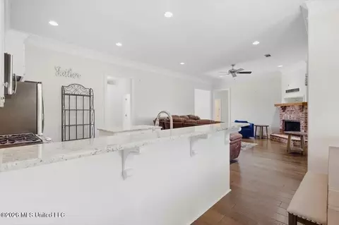 Entry Way - 126 Essen Ln, Madison, MS 39110 photo 1 of 2