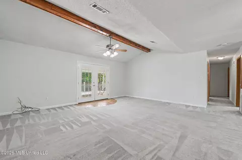 Living - 154 Read Rd, Lucedale, MS 39452 photo 2 of 5