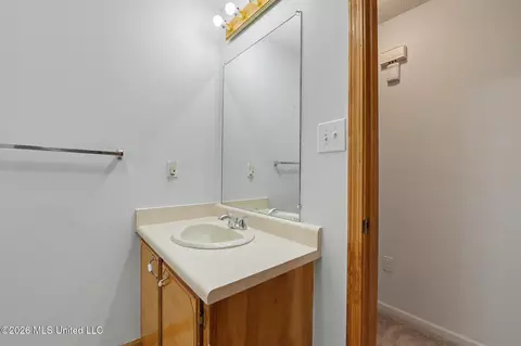 Bath - 154 Read Rd, Lucedale, MS 39452 photo 2 of 3