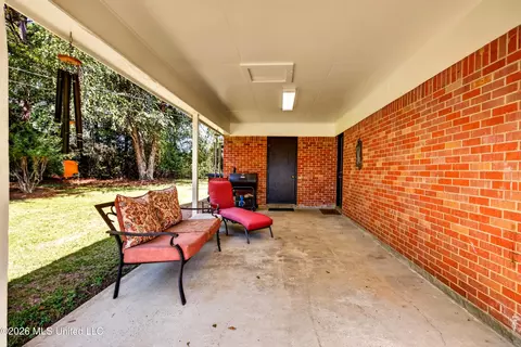 Exterior - 5232 Ward Pineview Rd, Lucedale, MS 39452 photo 10 of 14