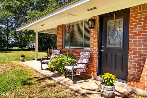 Exterior - 5232 Ward Pineview Rd, Lucedale, MS 39452 photo 9 of 14