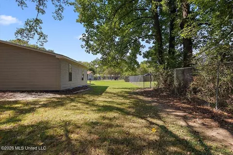 Exterior - 6588 Johnson Pl, Jackson, MS 39213 photo 8 of 8