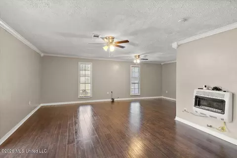 Living - 6588 Johnson Pl, Jackson, MS 39213 photo 3 of 5