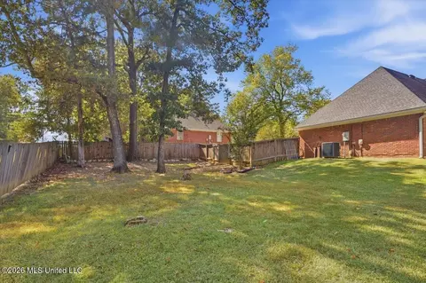Exterior - 108 Kenbridge Ln, Madison, MS 39110 photo 7 of 8