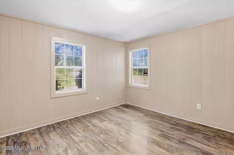 Bedroom - 3058 Woodside Dr, Jackson, MS 39212 photo 2 of 2