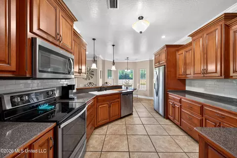 Kitchen - 6819 Pinetop Rd, Lucedale, MS 39452 photo 1 of 5