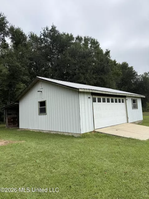Other - 6819 Pinetop Rd, Lucedale, MS 39452 photo 15 of 16