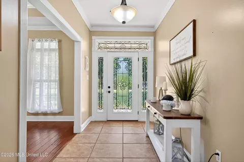 Entry Way - 6819 Pinetop Rd, Lucedale, MS 39452 photo 1 of 1