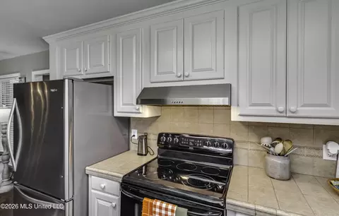 Kitchen - 1112 3rd St, Magee, MS 39111 photo 7 of 8