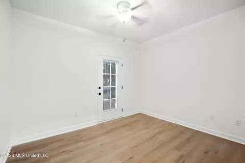 Bedroom - 1007 Riverchase N Dr, Brandon, MS 39047 photo 3 of 4