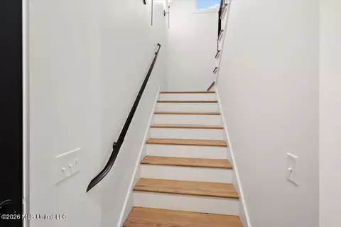 Entry Way - 136 Water St, Madison, MS 39110 photo 5 of 6