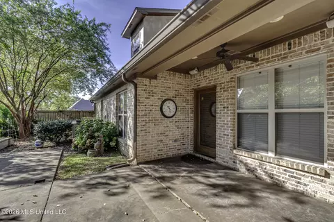 Exterior - 515 Turtle Lane Dr, Brandon, MS 39047 photo 7 of 10
