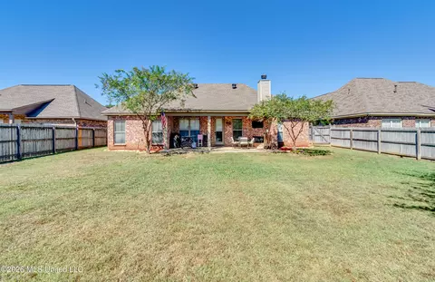 Exterior - 233 Stonebridge Blvd, Brandon, MS 39042 photo 5 of 5