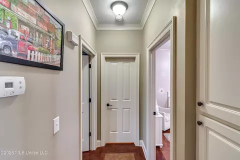 Entry Way - 233 Stonebridge Blvd, Brandon, MS 39042 photo 4 of 4