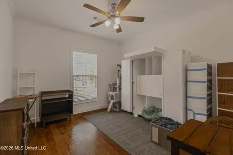Bedroom - 403 Fallen Acorn Cir, Brandon, MS 39047 photo 1 of 8