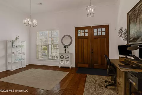 Entry Way - 403 Fallen Acorn Cir, Brandon, MS 39047 photo 1 of 7