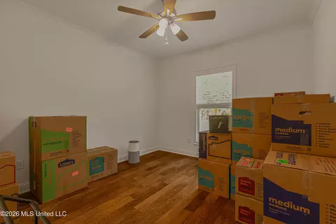 Bedroom - 403 Fallen Acorn Cir, Brandon, MS 39047 photo 2 of 8
