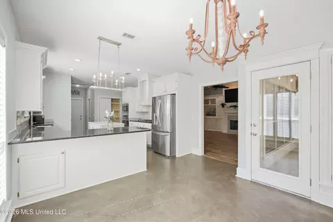 Other - 436 Ridge Cir, Brandon, MS 39047 photo 5 of 19