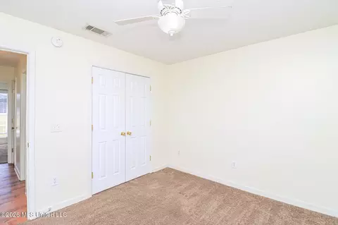 Bedroom - 632 Post Oak Pl, Pearl, MS 39208 photo 2 of 8