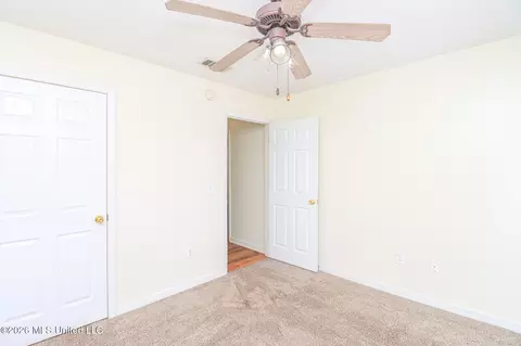 Bedroom - 632 Post Oak Pl, Pearl, MS 39208 photo 6 of 8