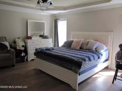Bedroom - 624 Moore Loop, Byhalia, MS 38611 photo 1 of 4