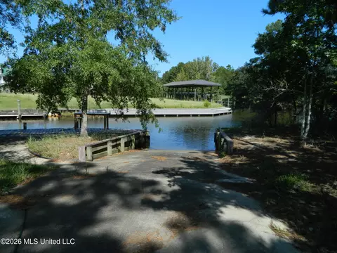 1346 Poki Pl, Diamondhead, MS 39525 photo 5