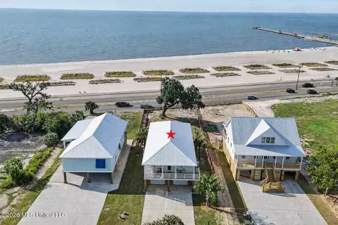 Other - 534 Beach Dr, Gulfport, MS 39507 photo 2 of 11