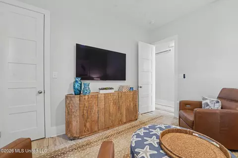 Bedroom - 534 Beach Dr, Gulfport, MS 39507 photo 5 of 5