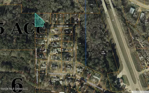 SE Circle Drive, Magee, MS 39111 photo 3