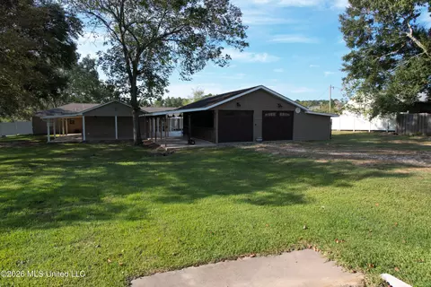 Exterior - 1113 Highway 98, Mccomb, MS 39648 photo 2 of 15