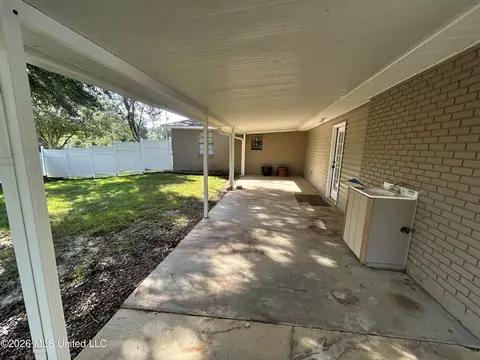 Exterior - 1113 Highway 98, Mccomb, MS 39648 photo 11 of 15