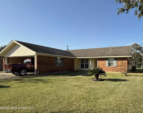 111 Miranda Dr, Vidalia, LA 71373