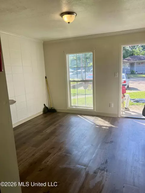 1632 Shirley Ave, Jackson, MS 39204 photo 4