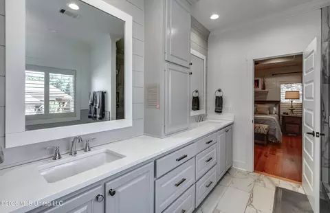 Bath - 113 Long Leaf Way, Flowood, MS 39232 photo 5 of 10