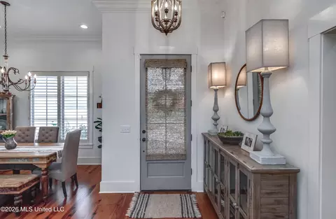Entry Way - 113 Long Leaf Way, Flowood, MS 39232 photo 1 of 5