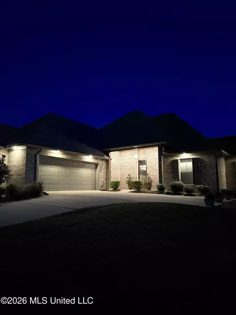 Exterior - 203 Ashbury Cv, Canton, MS 39046 photo 4 of 5